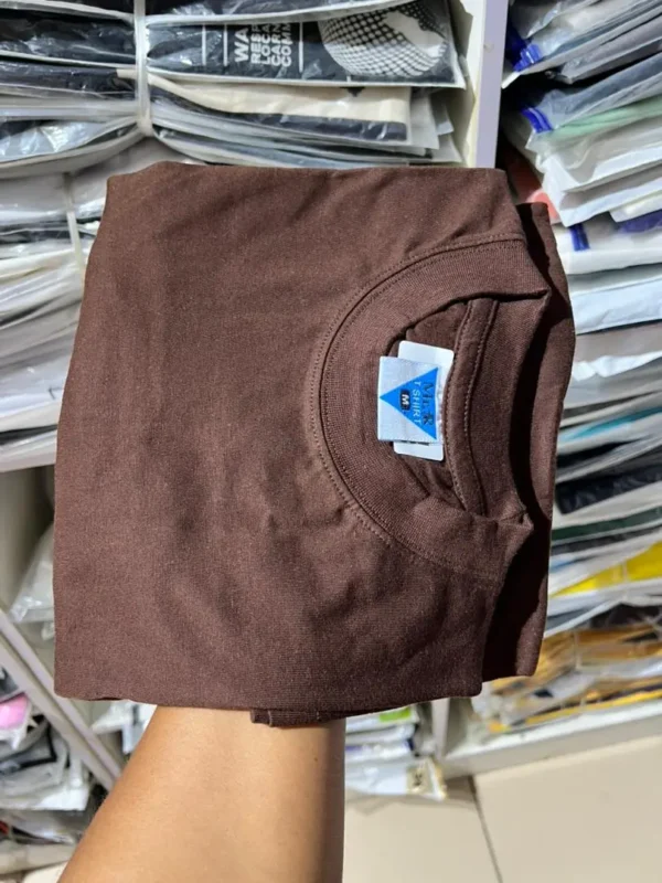 Plain Round neck T-shirt - Brown color